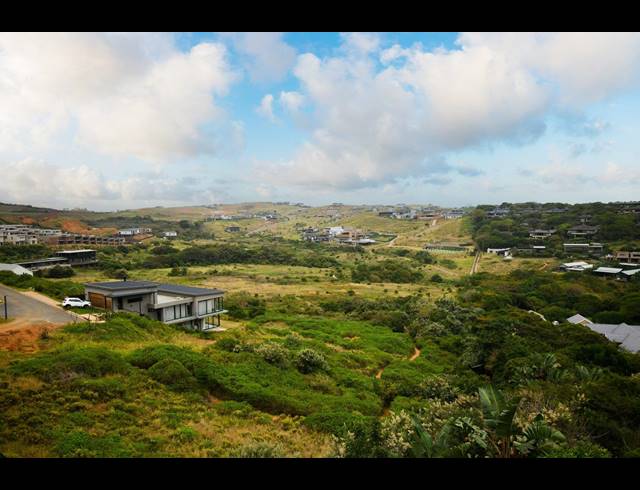 3 BEDROOM APARTMENT FOR SALE IN SHEFFIELD BEACH